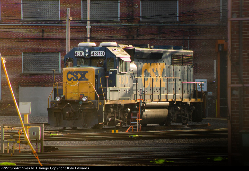 CSX GP39-2 #4310